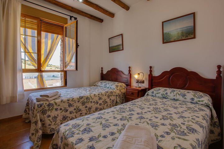 Room 3 of 58
