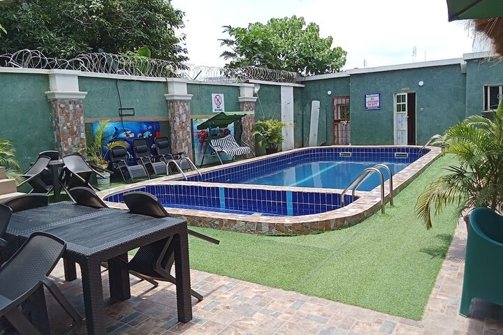 Pool 39 of 43