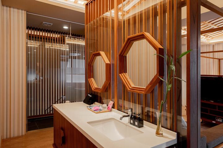 Bathroom Vanities