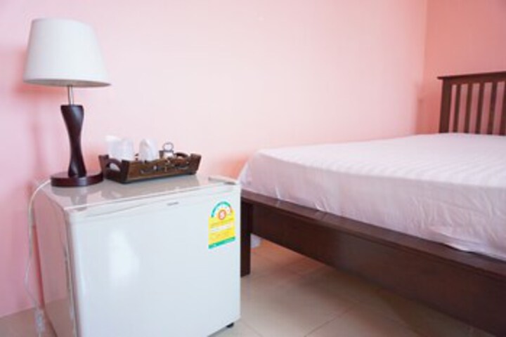 Room 43 of 50