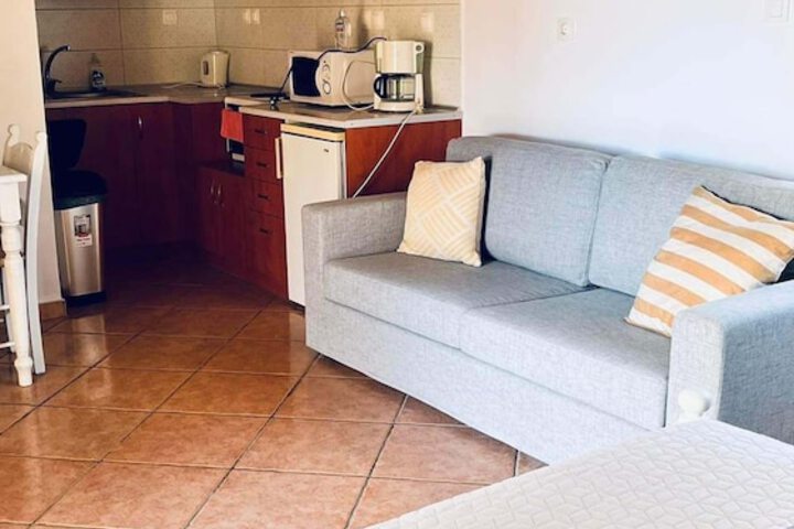 Room 42 of 89