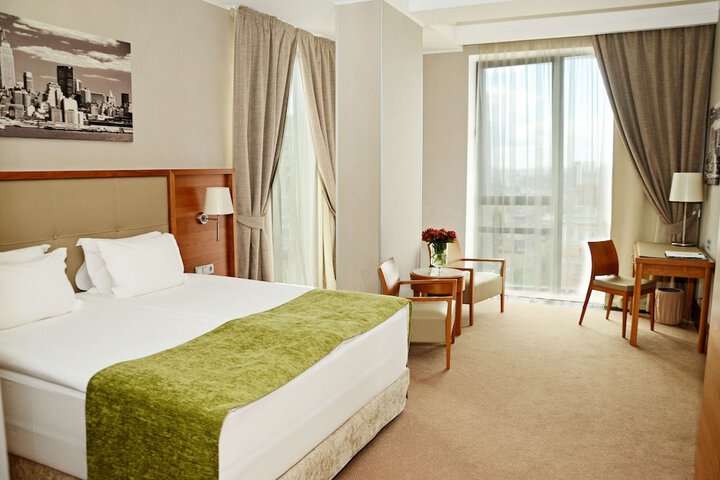 Room 30 of 88