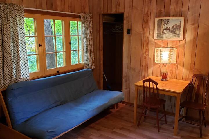 Room 114 of 215