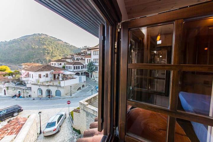 Heraklis Hotel