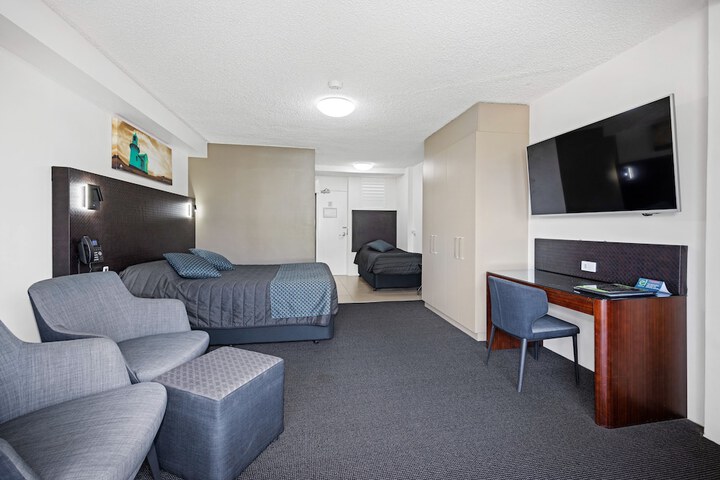 Room 27 of 56