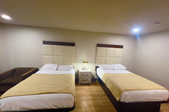 Room 7 of 20