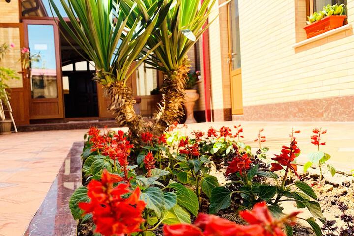 Hotel Exterior 44 of 49