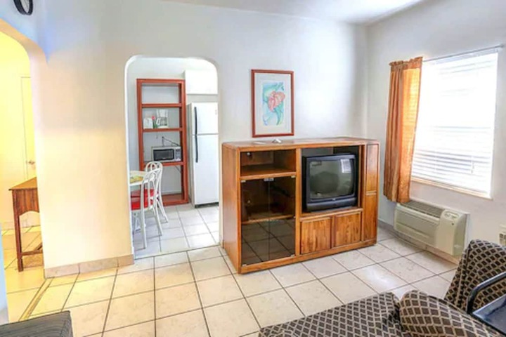 Standard Double Room 1 Queen Bed (12 of 12)