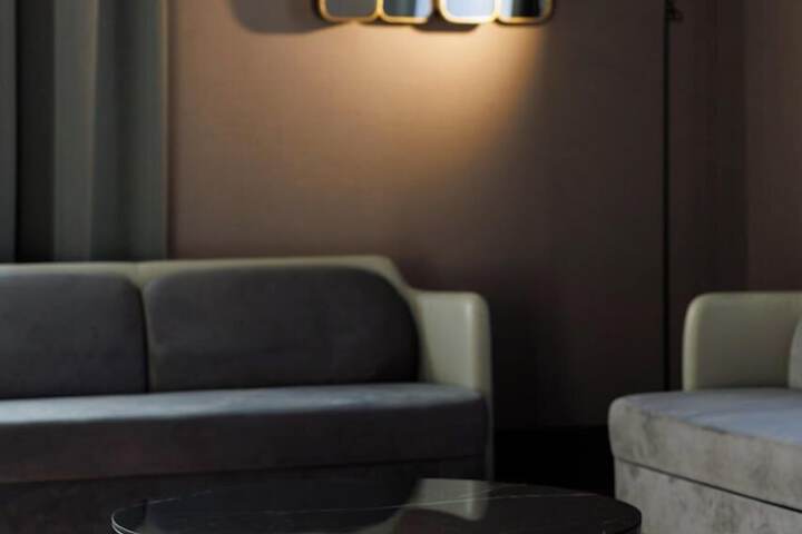 Room 40 of 73