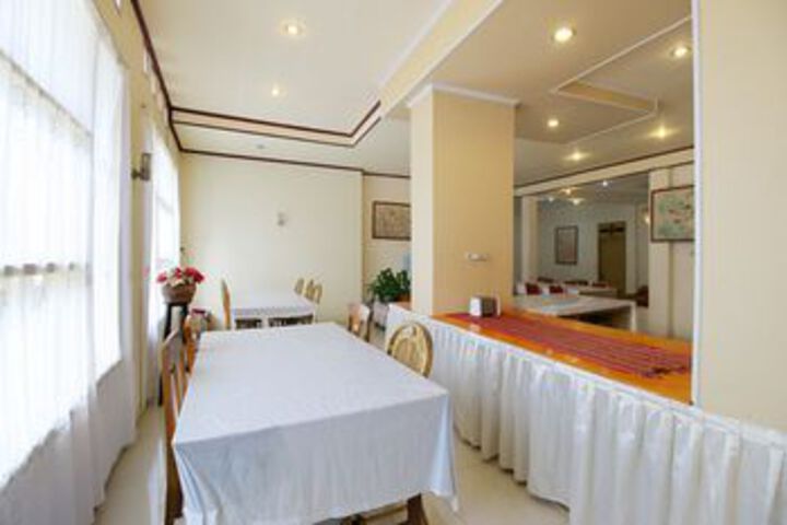 Hotel Interior 14 of 18