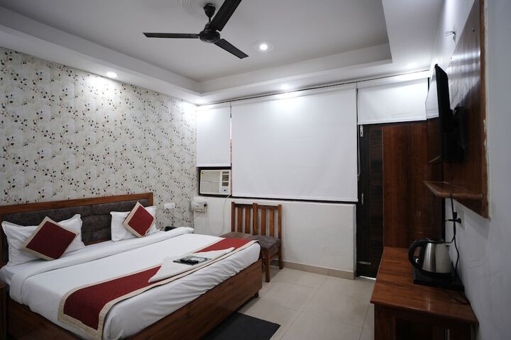 Room 22 of 72