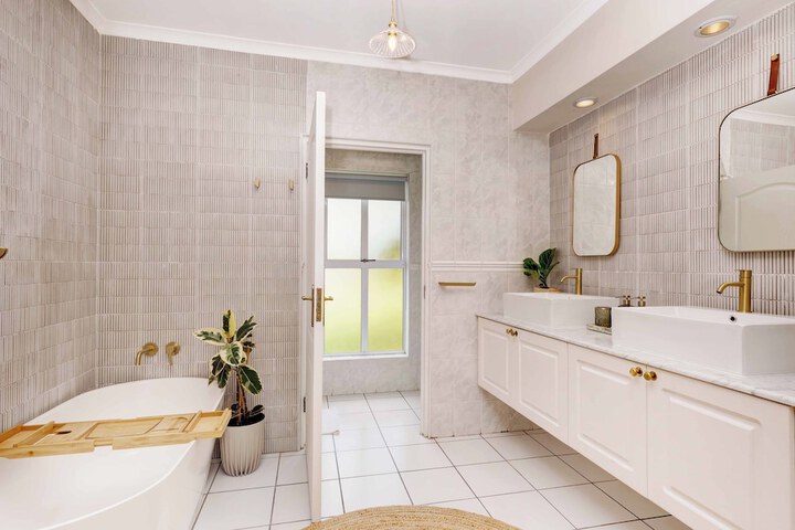 Bathroom Interior Photo