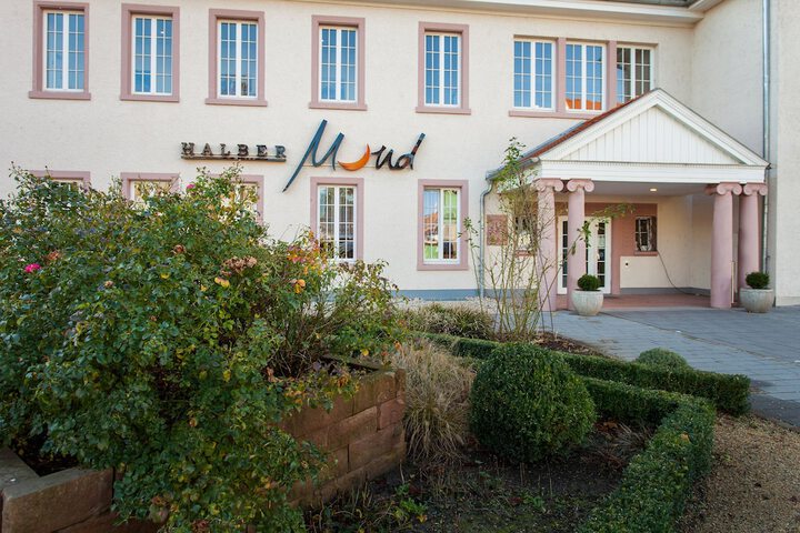Hotel 40 of 44