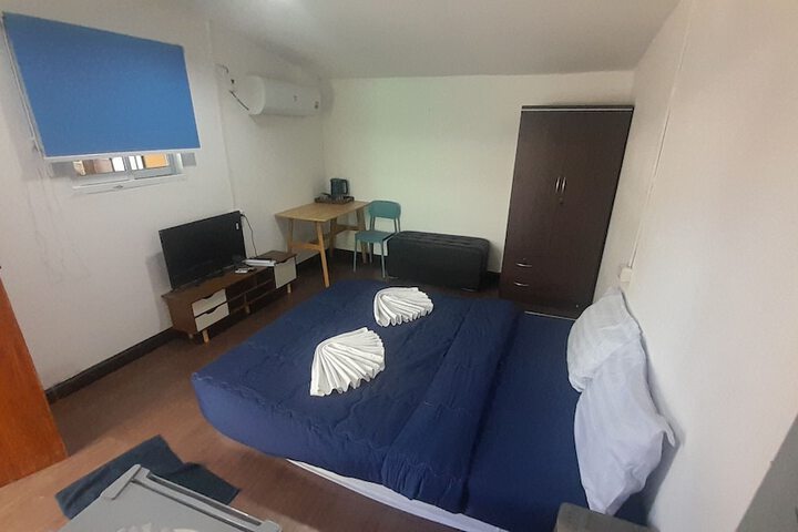 Room 6 of 78