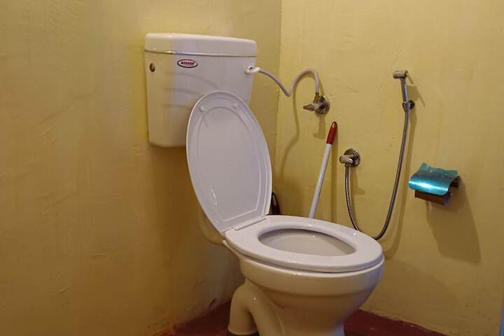 Room 15 of 29