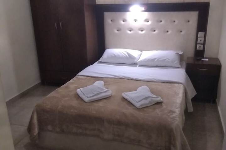 Room 6 of 57