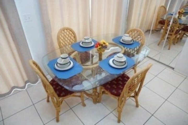 Room 4 of 23