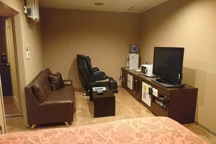 Room 16 of 56