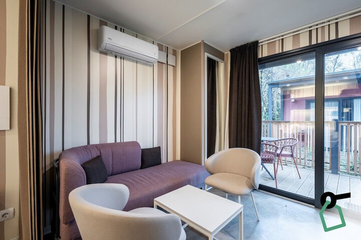 Room 14 of 42