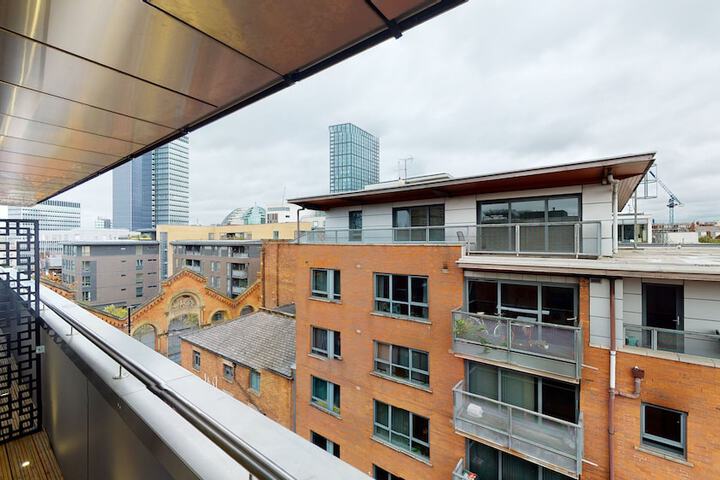 Quay Apartments Manchester