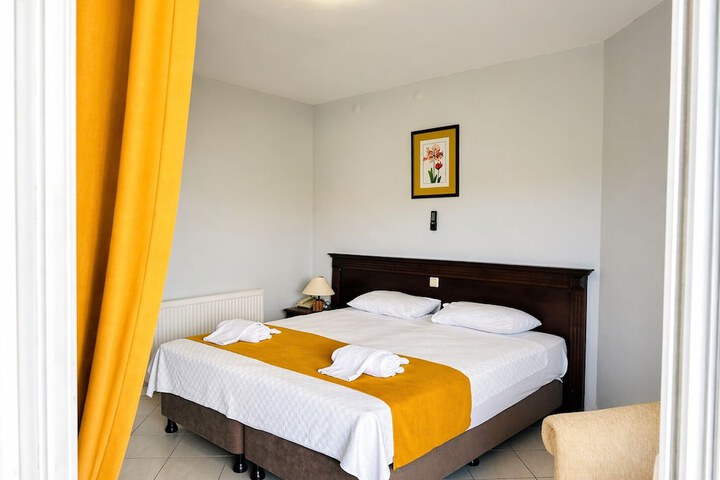 Room 7 of 55