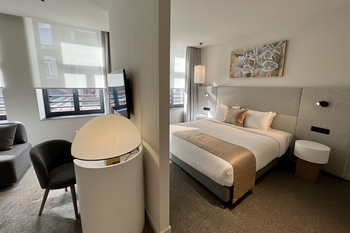 Room 69 of 105