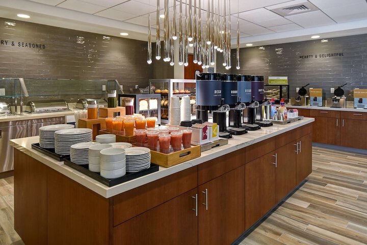 Breakfast/Coffee Service 39 of 70