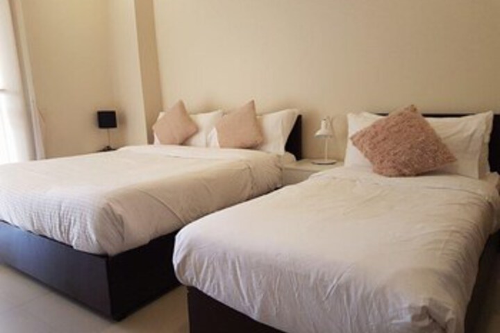Room 3 of 42
