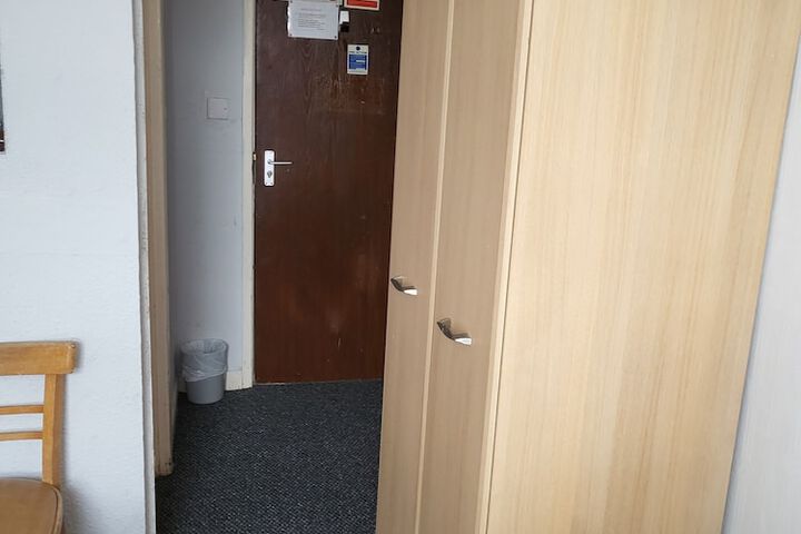 Room 67 of 109