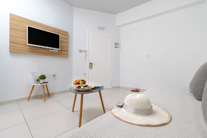 Room 27 of 70