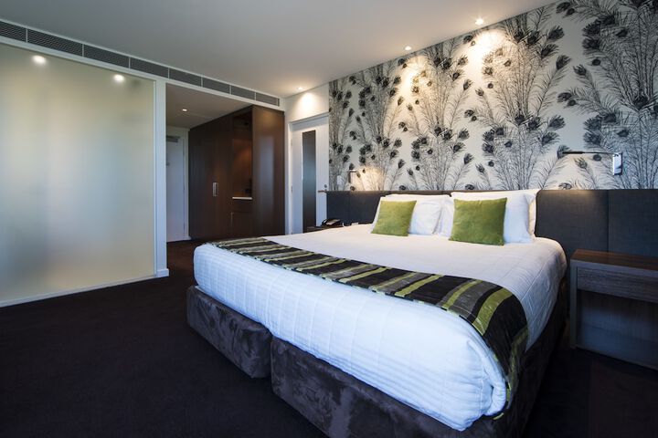Room 16 of 69
