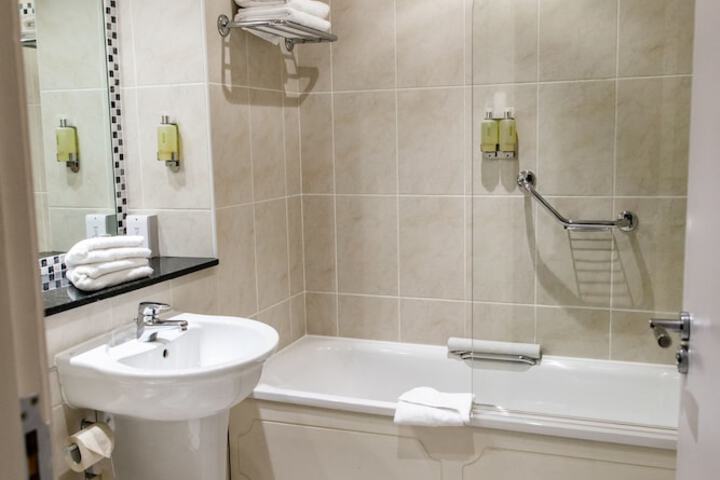 Bath Photo