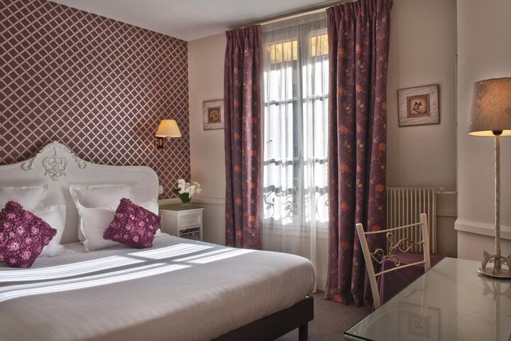 Room 21 of 40
