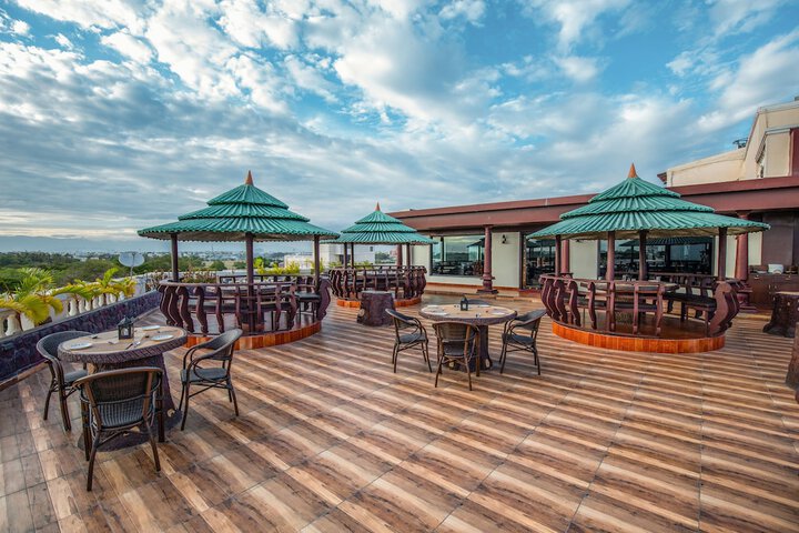 Terrace/Patio 74 of 74