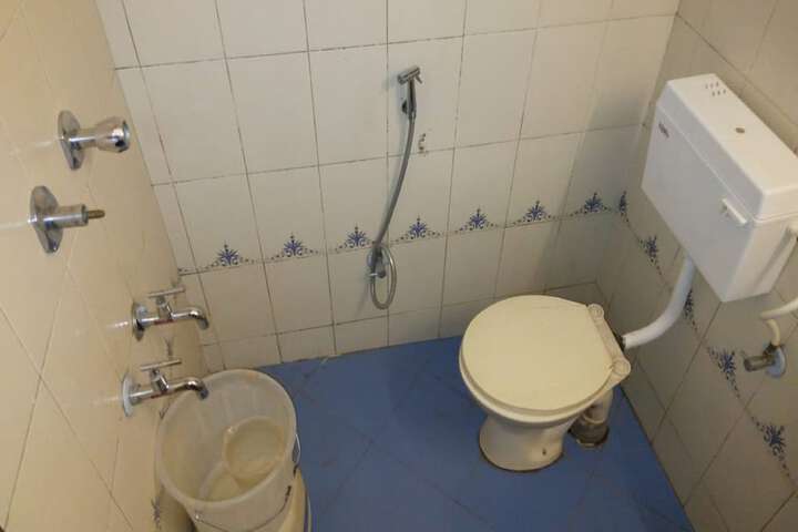 Room 7 of 7