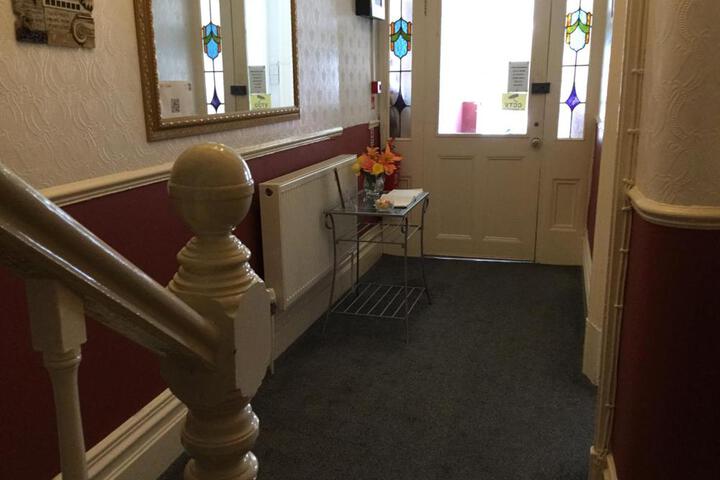 Photo 6