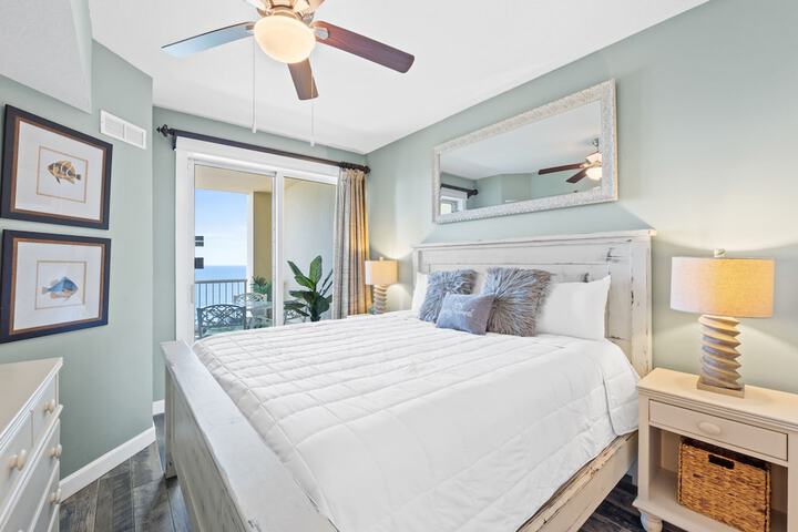 Room 58 of 308