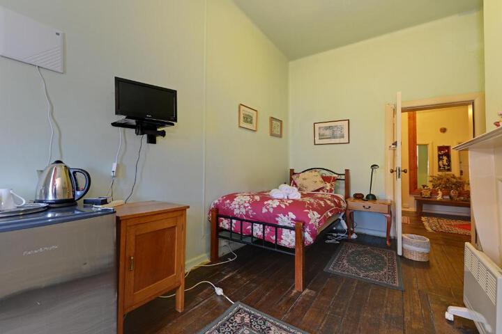 Photo 18