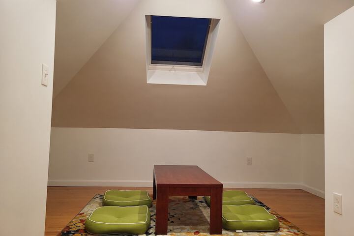 Room 22 of 63
