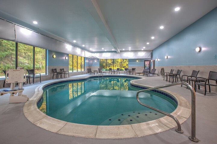 Hotel with Pool