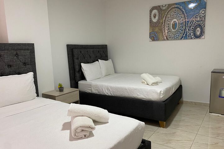 Room 11 of 22