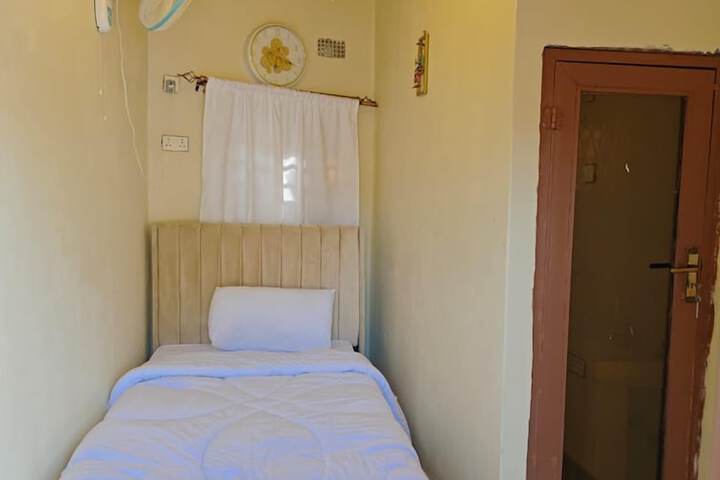 Room 7 of 22