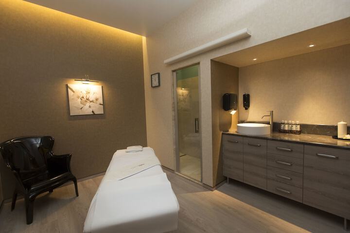 Relaxing Spa