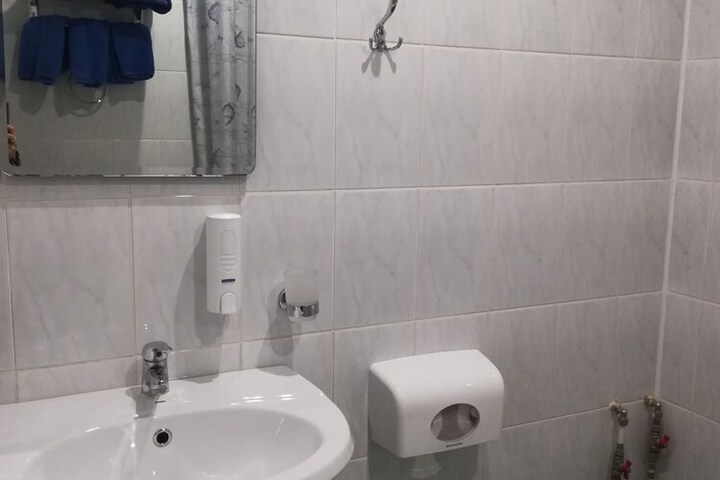 Room 60 of 78