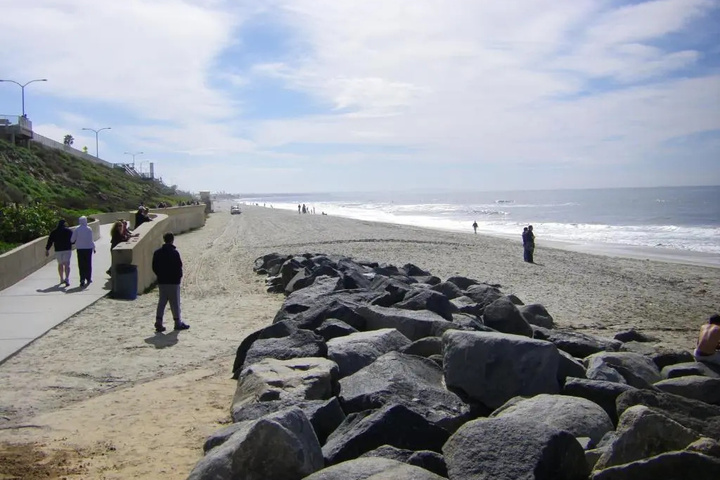 Beach 6 of 9