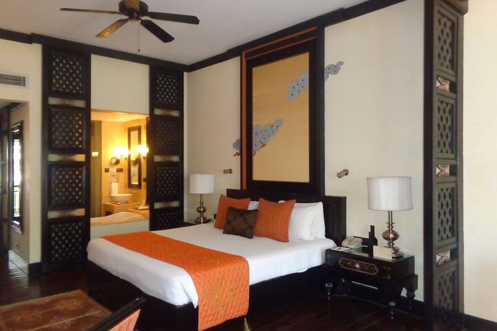 Room 16 of 57