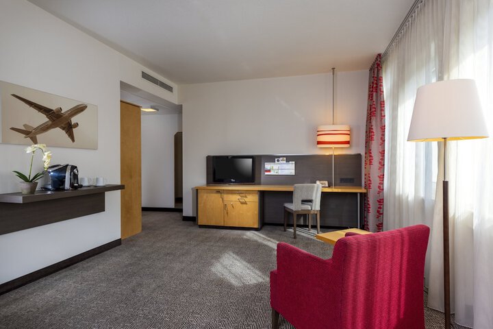 Room 16 of 45