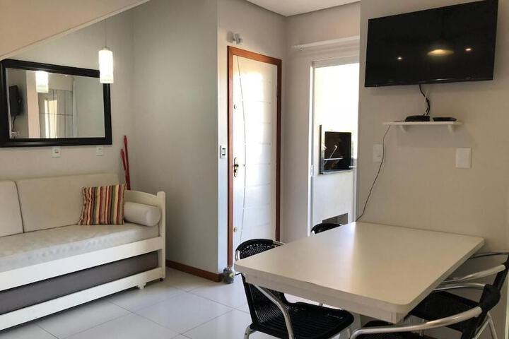 Room 5 of 79