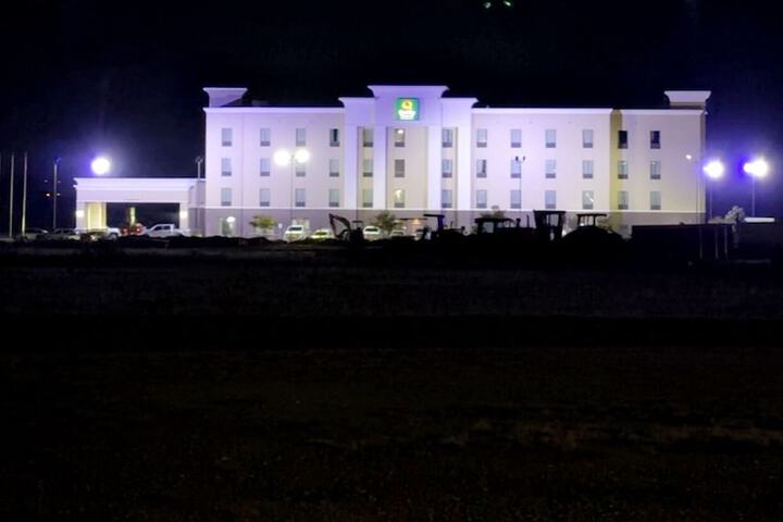 Hotel 51 of 53