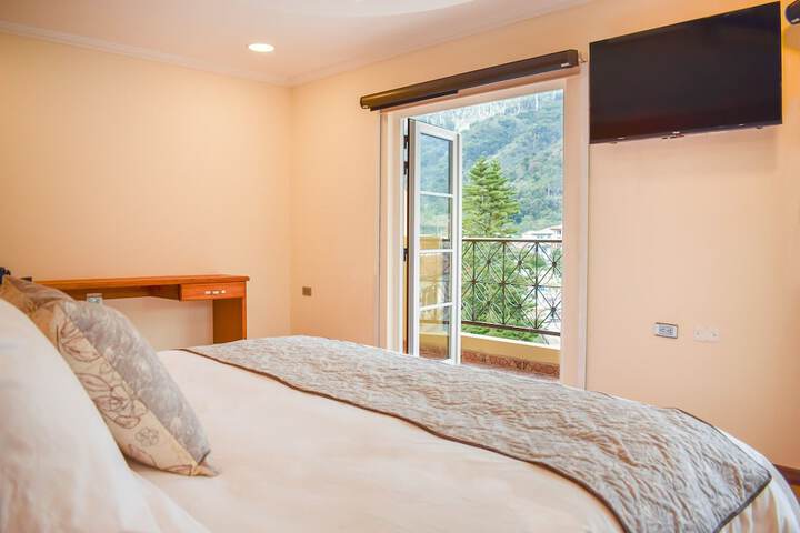 Room 6 of 46